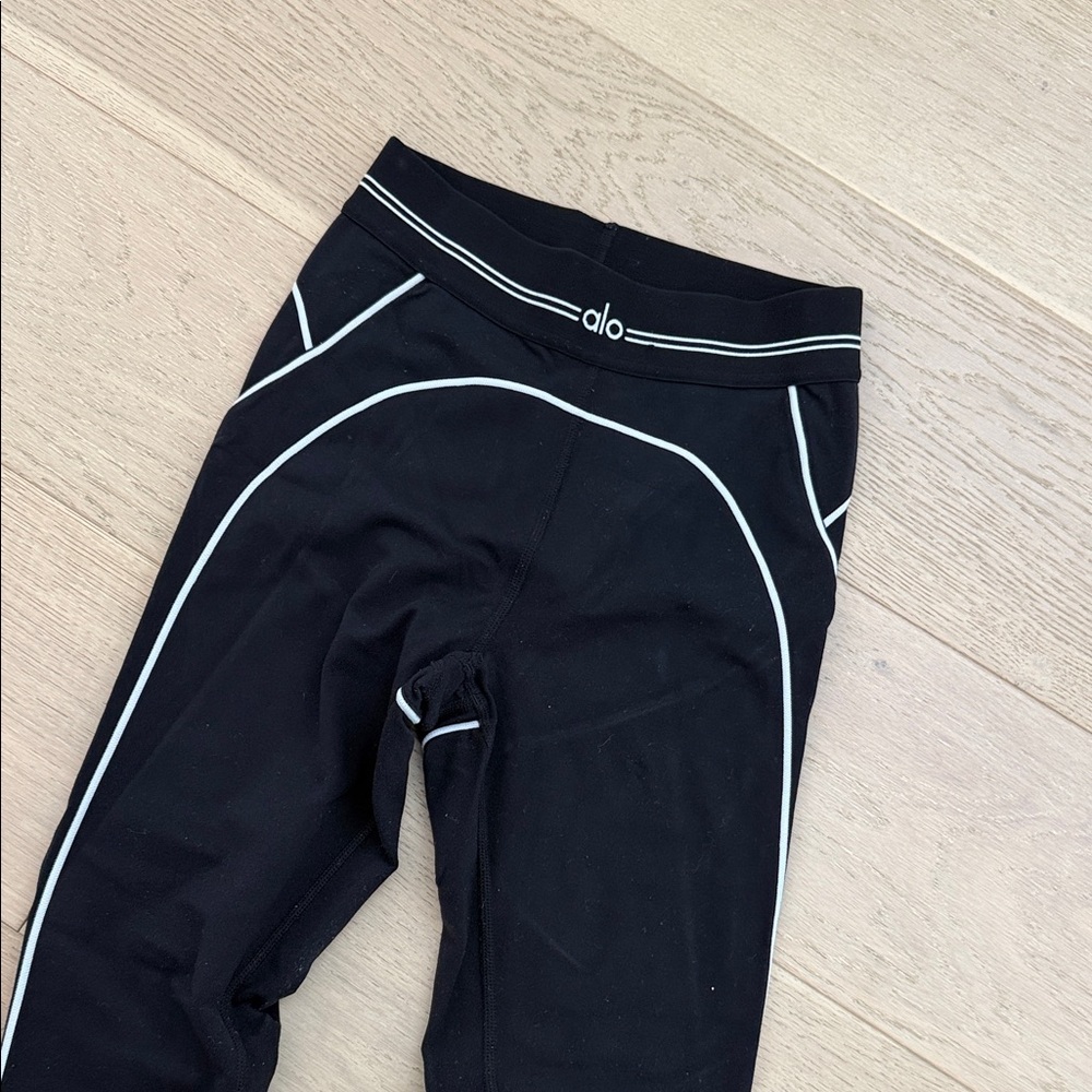 ALO Yoga Kids Black Leggings with White Trim